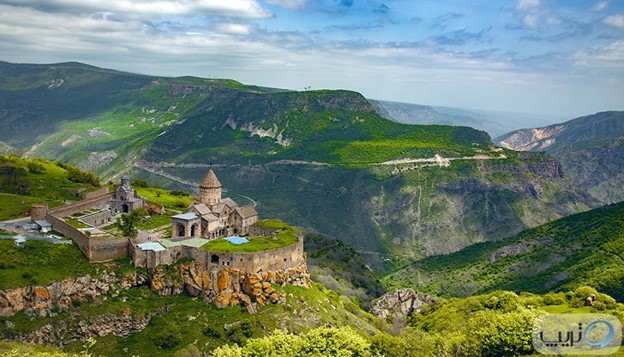 تصویری از جاذبه‌های طبیعی و تاریخی ارمنستان